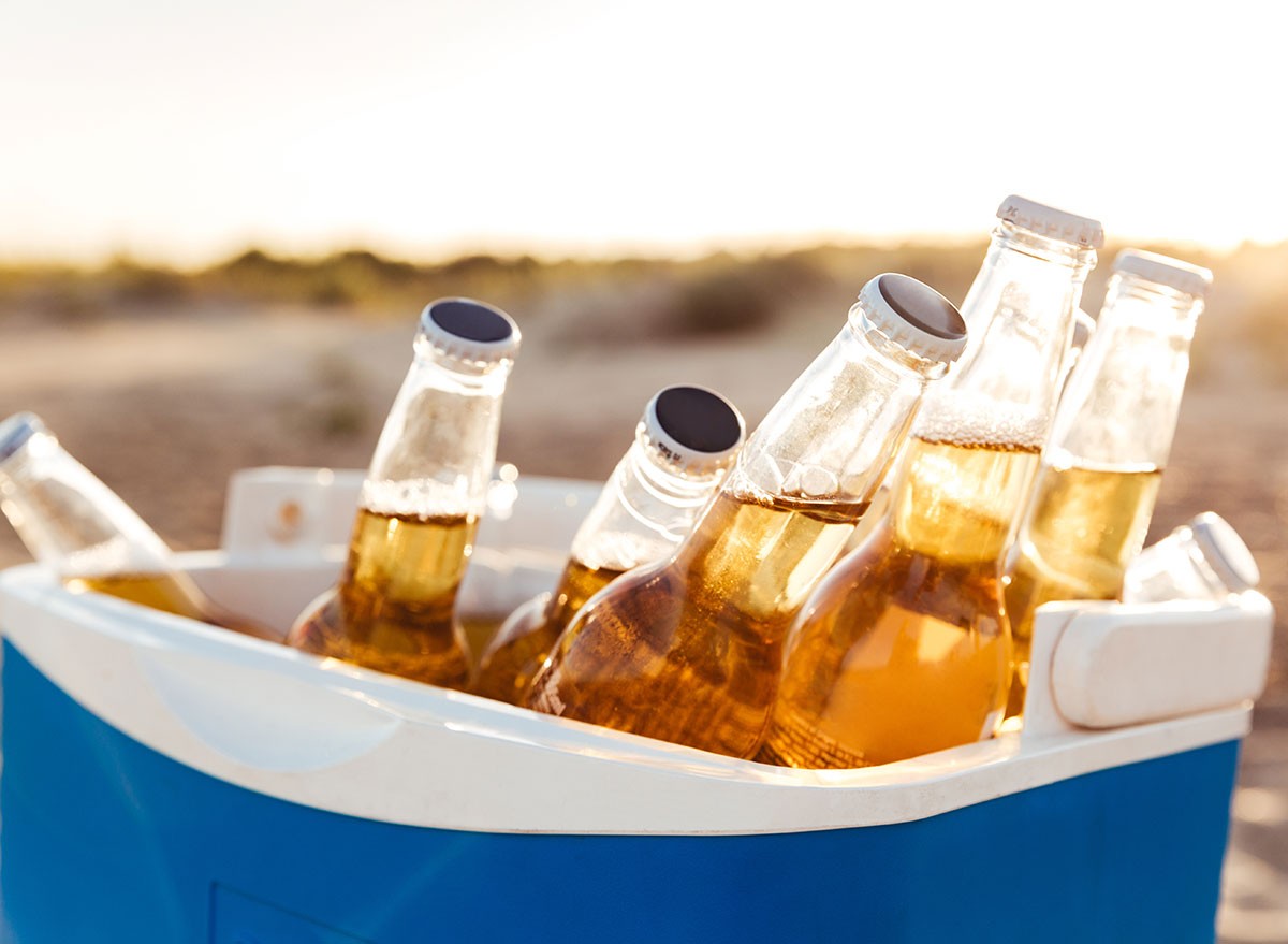 The Worst Beer to Drink This Summer time, Based on an Knowledgeable