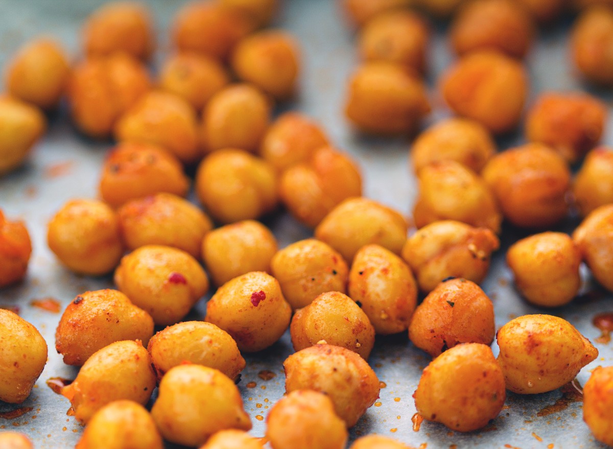 5 Methods Consuming Chickpeas Can Assist You Lose Weight, Say Dietitians