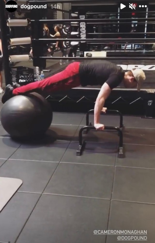 cameron monaghan trains at dogpound