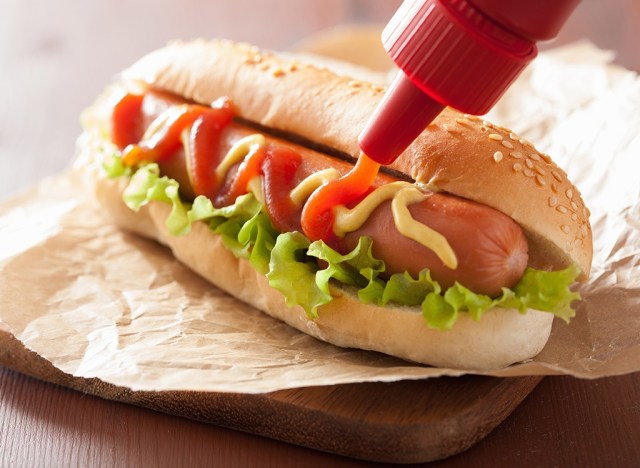 hot dog bun ketchup