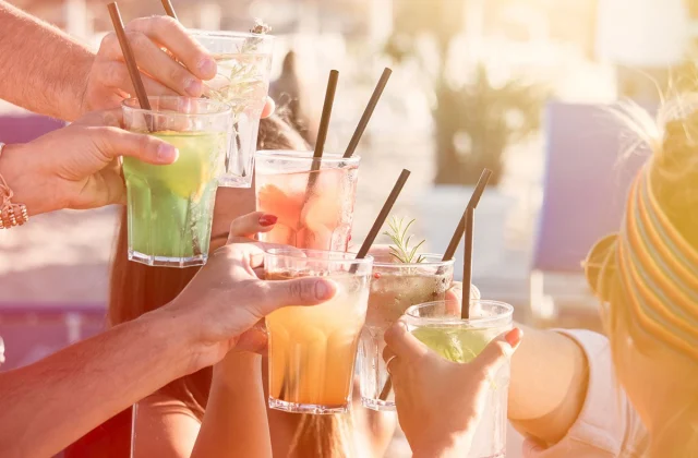 The Worst Cocktail To Drink This Summer, According to an Expert