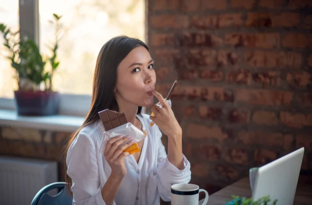 On a diet?  Eat these 11 foods, experts say