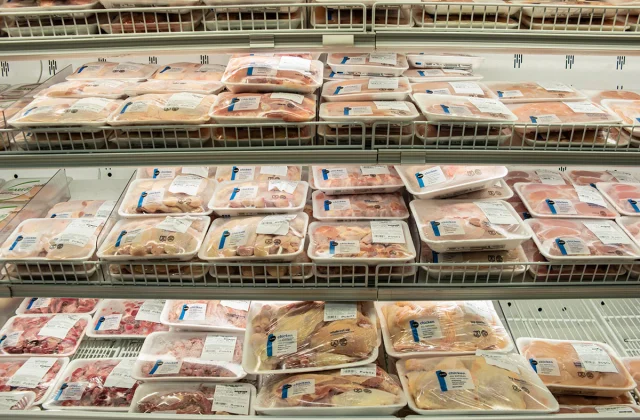 This Type of Meat Is More Likely to Have Dangerous Bacteria, New