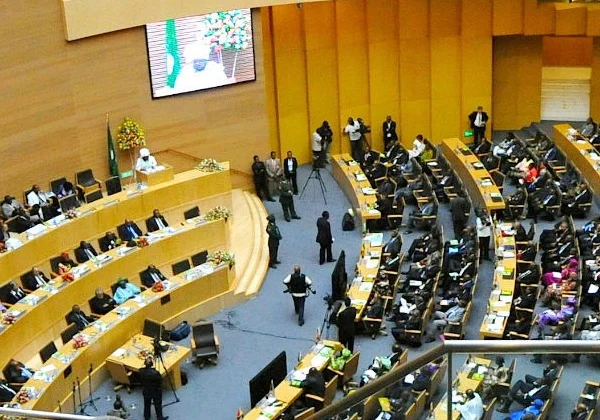 AMISOM’s mandate prolonged by AU as Somalia faces worst political