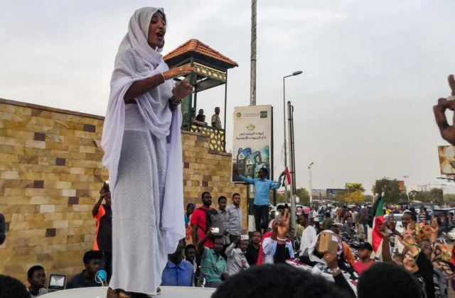 Alaa Salah, icon of the Sudan revolution: “he