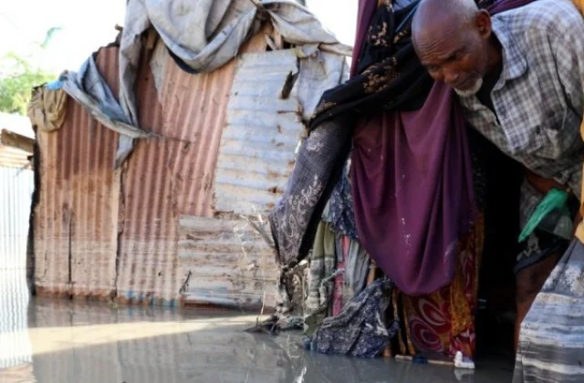 At the least 15, principally kids die in Somalia as torrential rains