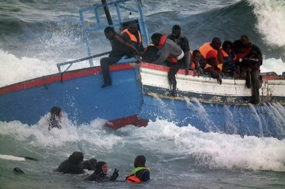 At least 50 migrants drown in shipwrecks