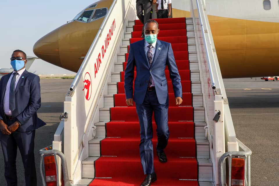 Booqashada Rooble ayaa muujineysa khilaafka u dhexeeya Farmaajo iyo Jabuuti – Axadle