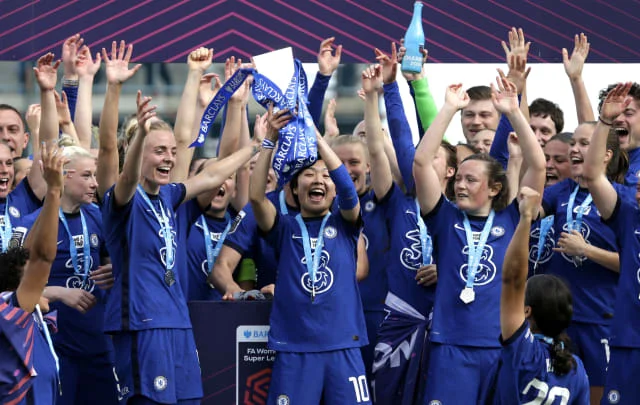 Chelsea retain the WSL title