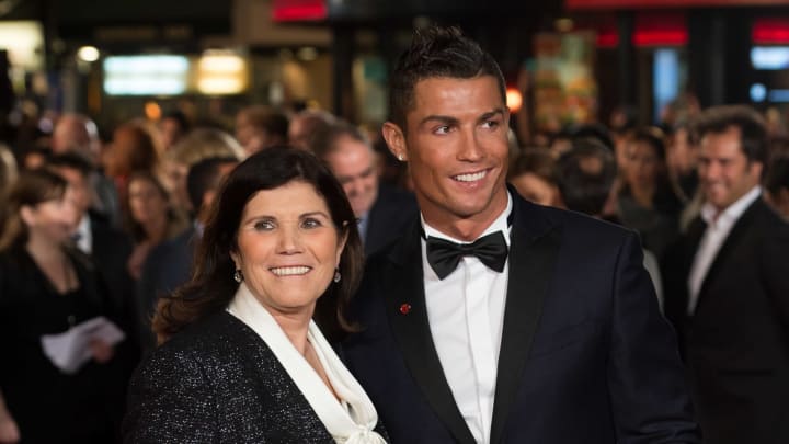 Cristiano Ronaldo’s mom suggests he be a part of Sporting CP this summer time