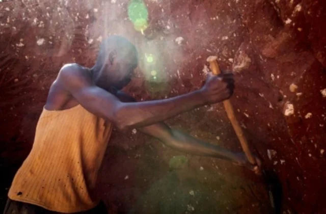 DRC: Cobalt, artisanal mining cooperatives