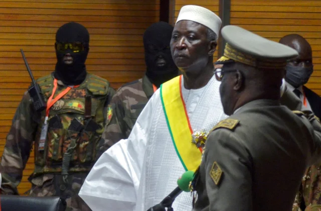 Early signs of coups in Mali as military arrests