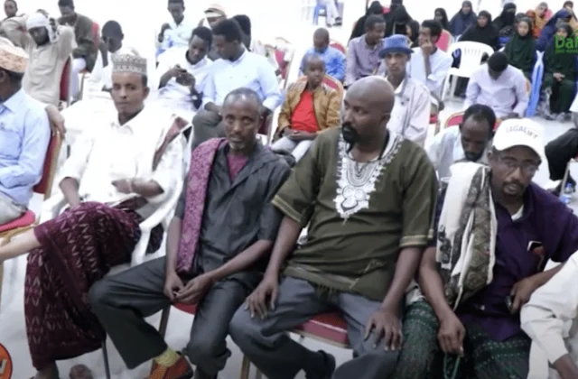 Eeg: Somaliland waxay go’aansatay in dadka deggan Hawiye ay ka qayb geli karaan doorashada – Axadle