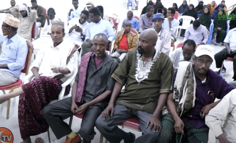 Eeg: Somaliland waxay go’aansatay in dadka deggan Hawiye ay ka qayb geli karaan doorashada – Axadle