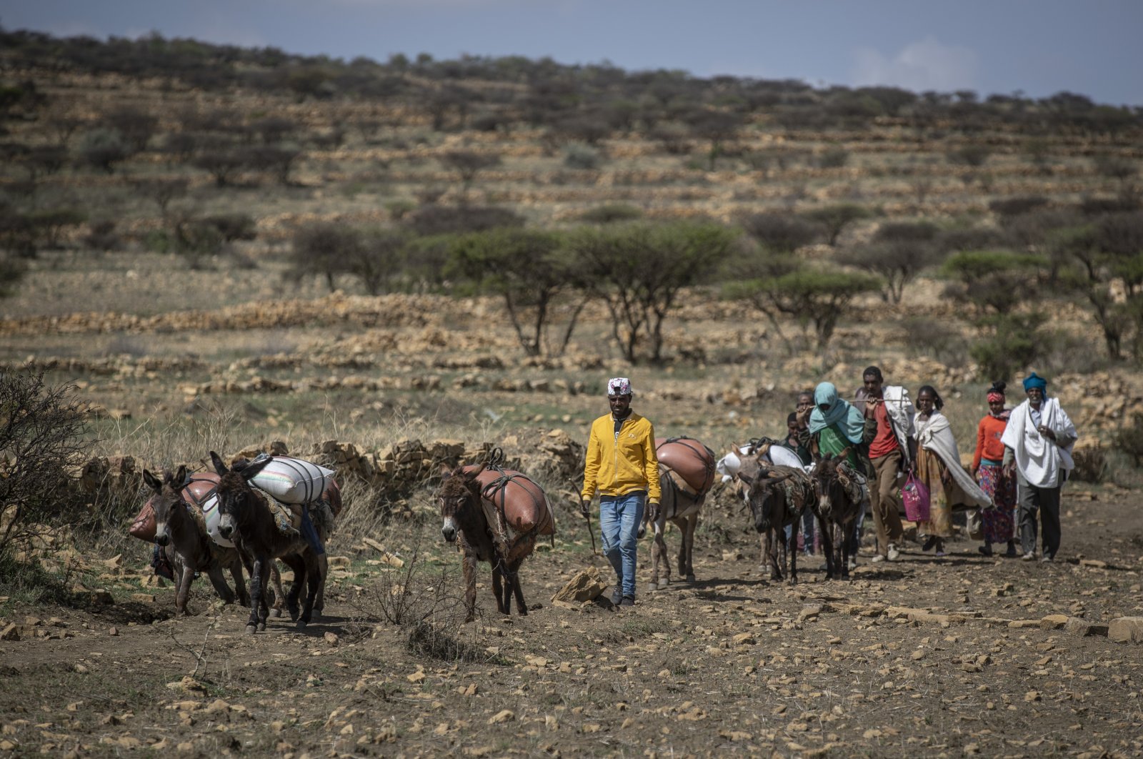 Ethiopian soldiers kidnap hundreds of internally displaced persons