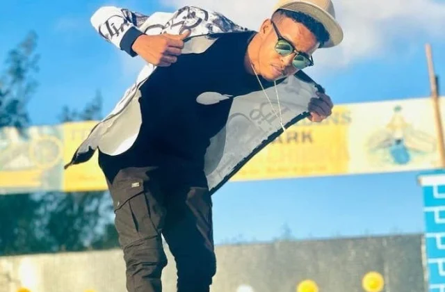 Fanaan Sharma Boy oo lagu xiray Garoowe + Sababta – Caasimad…