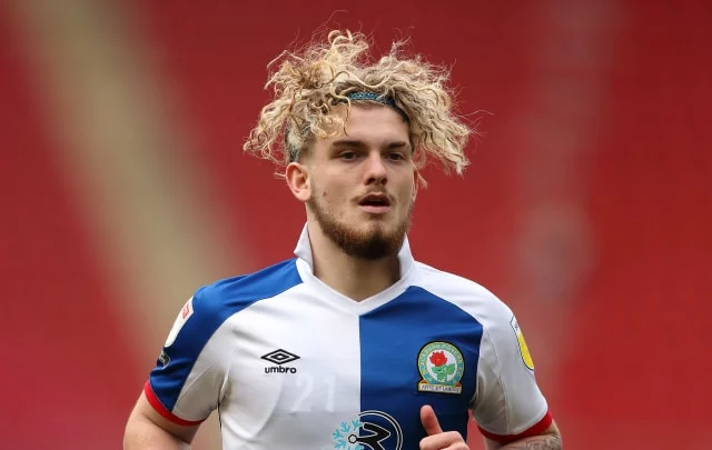 Harvey Elliott goals to make the primary crew