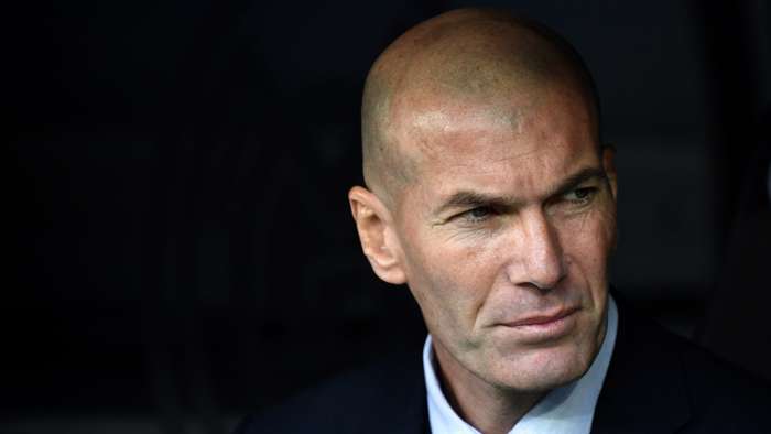 Joachim Low, Allegri, Raul Iyo Magacyada Tababareyaasha Beddelaya
