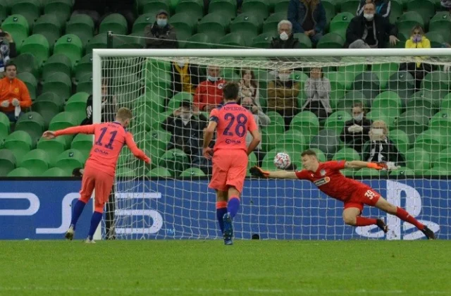 Kuwee Ayay Noqon Doonaan Xiddigaha Chelsea U Laadi Doona Rikoodheyaal