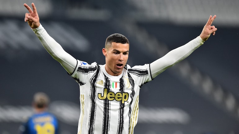 LAMA FILAAN: Kooxda Ay Qoyska Cristiano Ronaldo La Doonayaan Inuu Ku