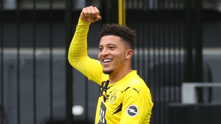 Man Utd aim Jadon Sancho “presses” for Dortmund exit