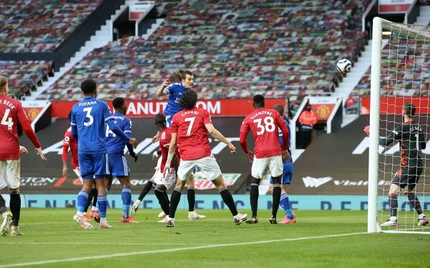Manchester United Oo LIX Dhibcood Laga Jarayo Kaddib Shaxdii Liidatay