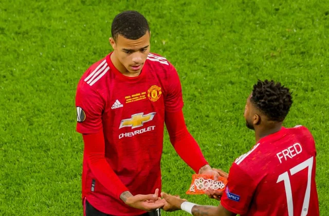Maxay Ahayd Sababtii Ay Manchester United Beddelka U Samayn Weyday