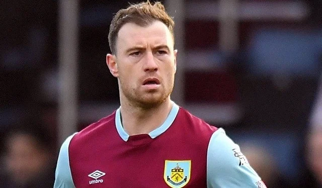 Mid Ka Mid Ah Xiddigaha Burnley Ee Xalay La Ciyaaray Liverpool Oo