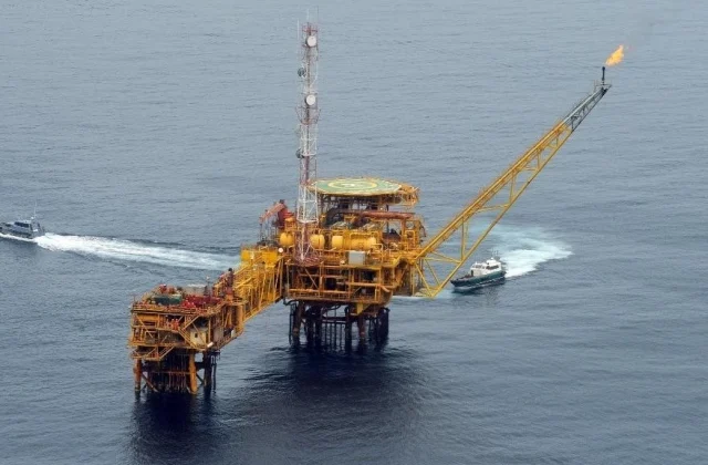 Nigeria signs power-sharing agreement