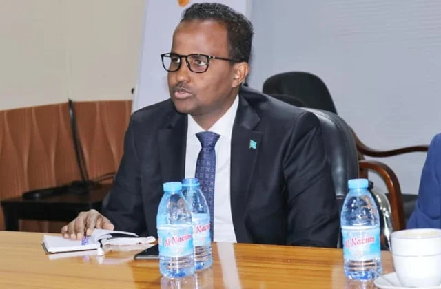 Odowaa oo ku dhawaaqay in ciidamada nabad sugida qaranka ay ka baxeen Caasimadda Muqdisho – Axadle