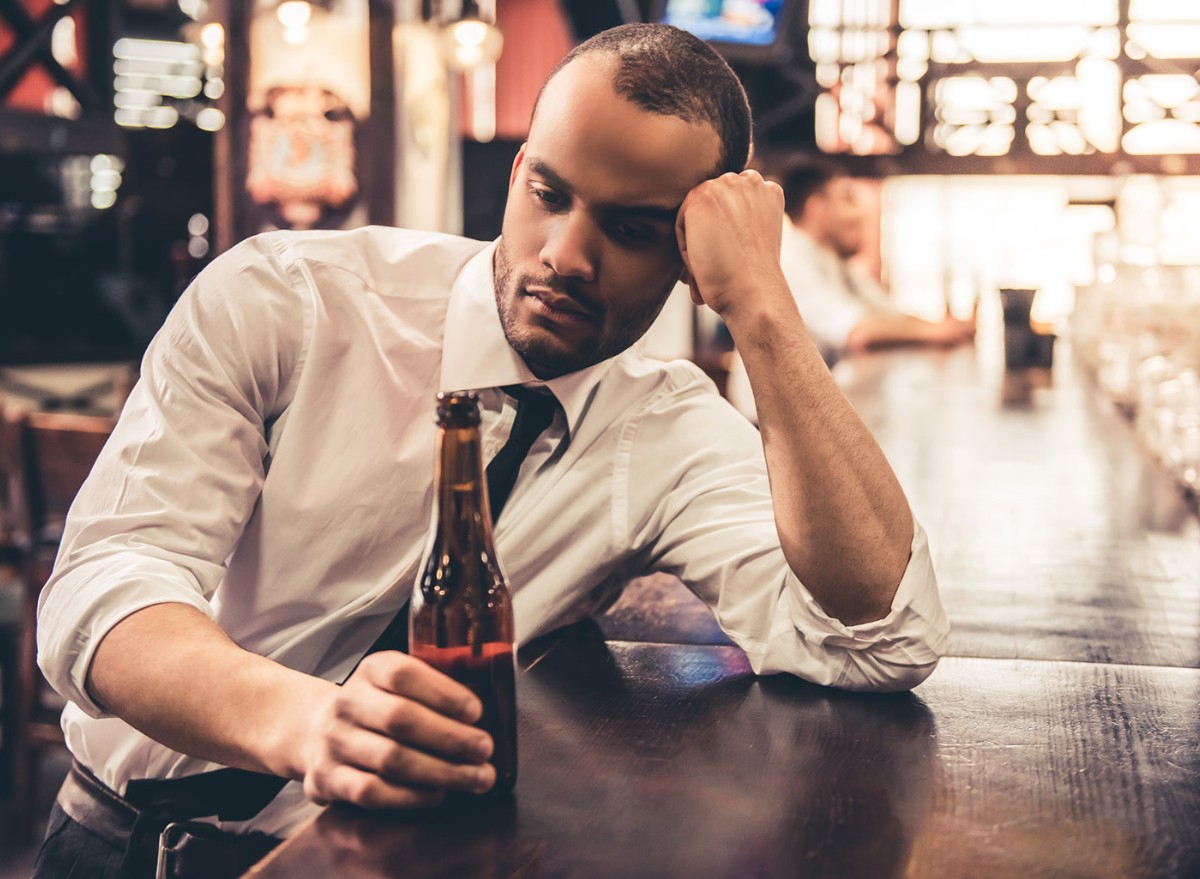 One Main Facet Impact Alcohol Has on Your Mind, New Examine Says