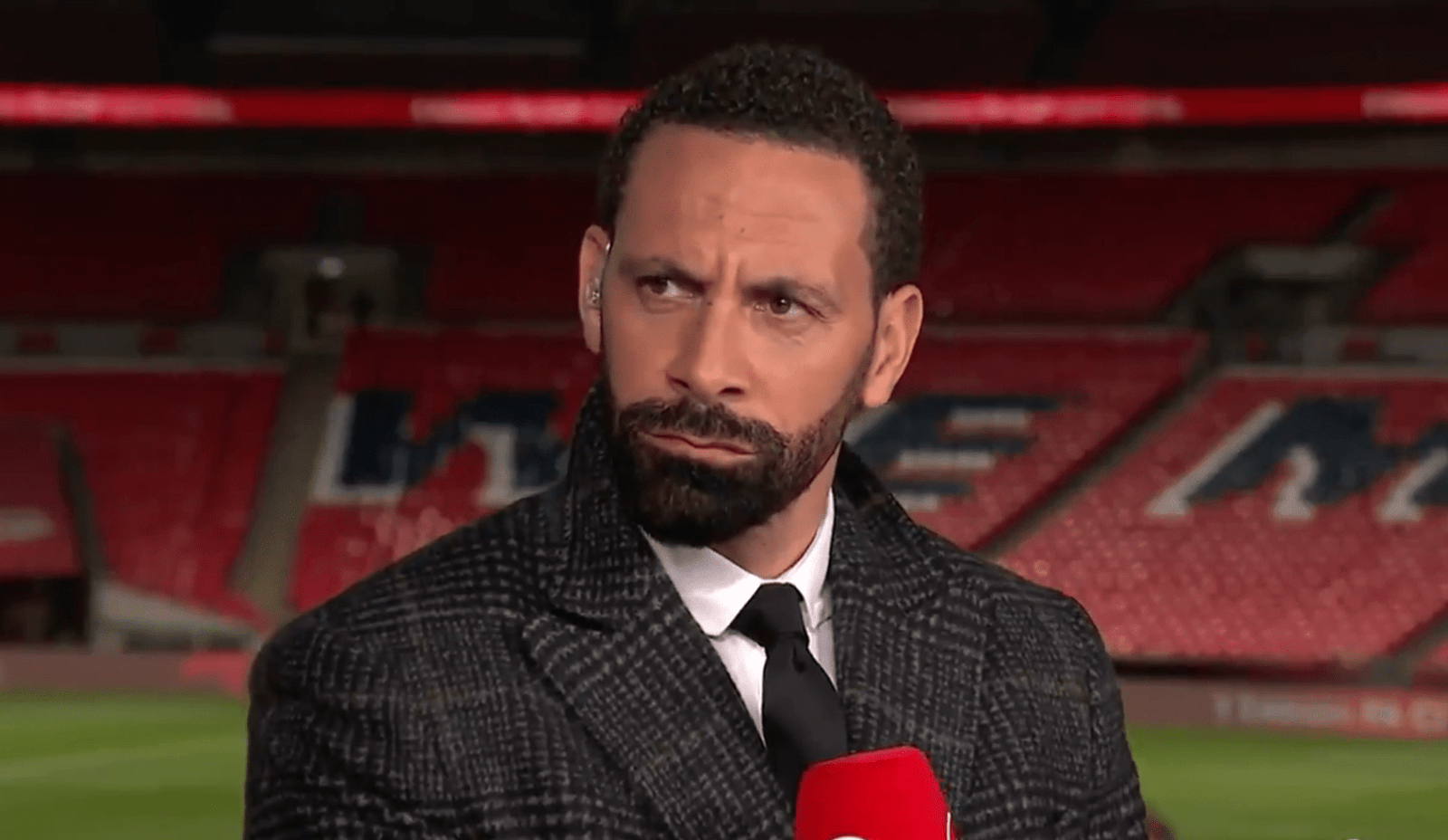 Rio Ferdinand Oo Doortay Afarta Daafac Dhexe Ee Hadda Ugu Wanaagsan