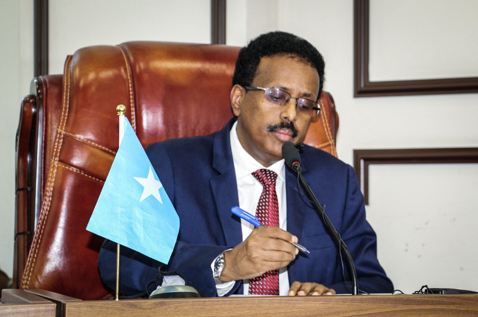 Somalia's President Farmajo demands elections