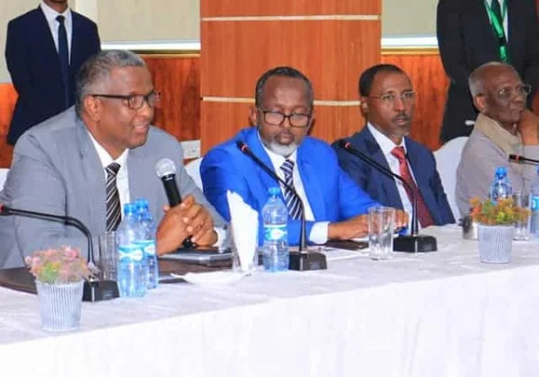 Somalia’s opposition regrets the withdrawal of “loyal” troops from