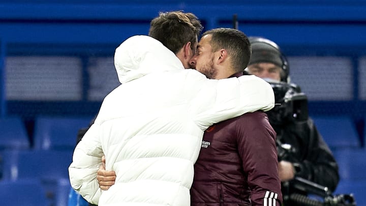 Spanish press goes ballistic over Eden Hazard laughing with Chelsea gamers