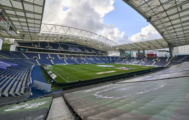 The Champions League closing formally moved to Porto