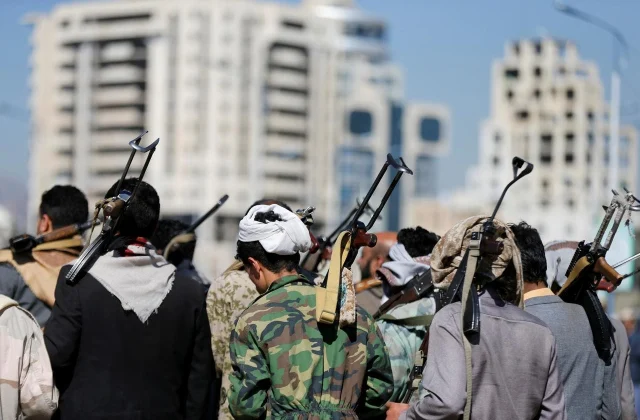 Xuutiyiinta Yemen oo soo qabtay sarkaalkii ay raadinayeen So…