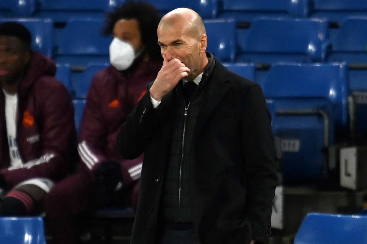 Zinedine Zidane Oo Iska Casilaya Actual Madrid Kaddib Guul-darradii