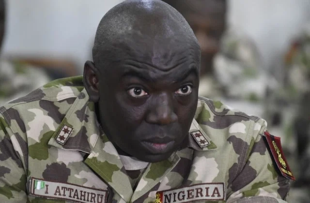 the military chief dies in a aircraft crash