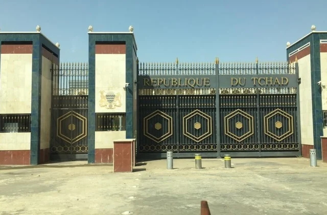 the federal government rejoins the establishments