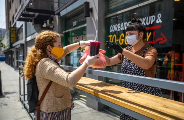 One Surprising Effect of Living Near Fast Food Restaurants, Says