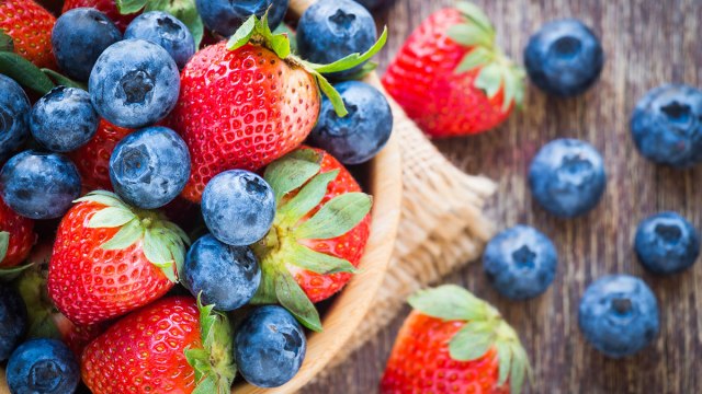 mixed berries