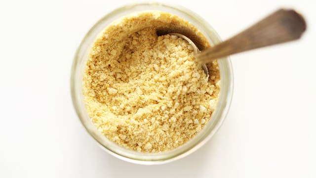 vegan parmesan cheese