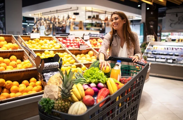 Eating This Fruit Daily Slashes Your Risk of Heart Disease, New