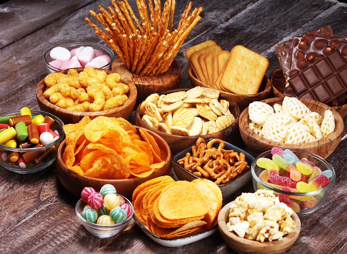 The Worst Snack Meals for Your Liver, In keeping with Science