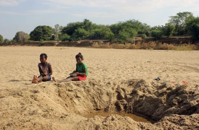 400,000 starve after drought