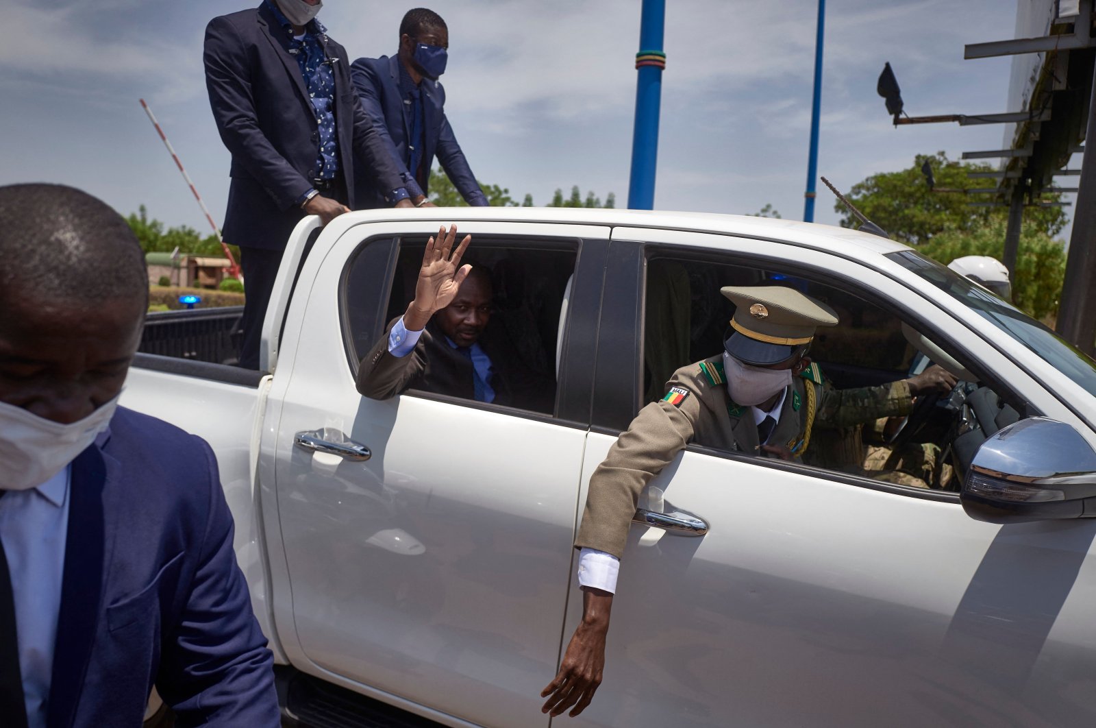 African Union suspends Mali, threatens sanctions
