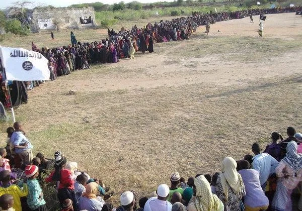 Al-Shabaab oo toogasho ku fulisay ‘nin dilay hooyadiis iyo w…