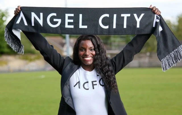 Angel City FC presents new tops and club colors