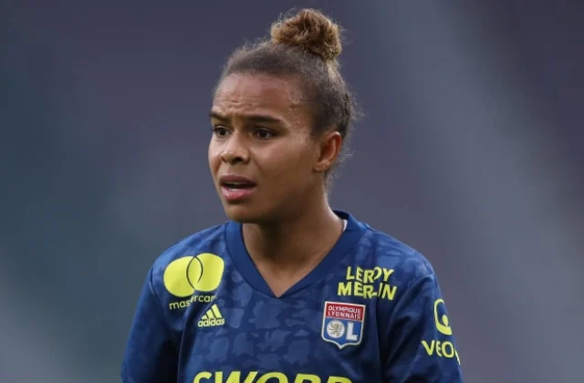 Arsenal sign Nikita Parris from Lyon